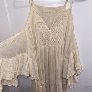 Cream flowy dress